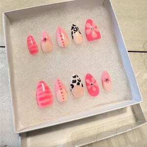 Pink and Nude Press-On Nails Set